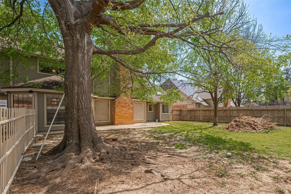 18307 Champion Forest Drive - Photo 43