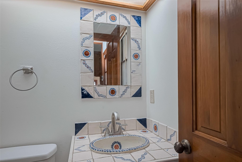 18307 Champion Forest Drive - Photo 12