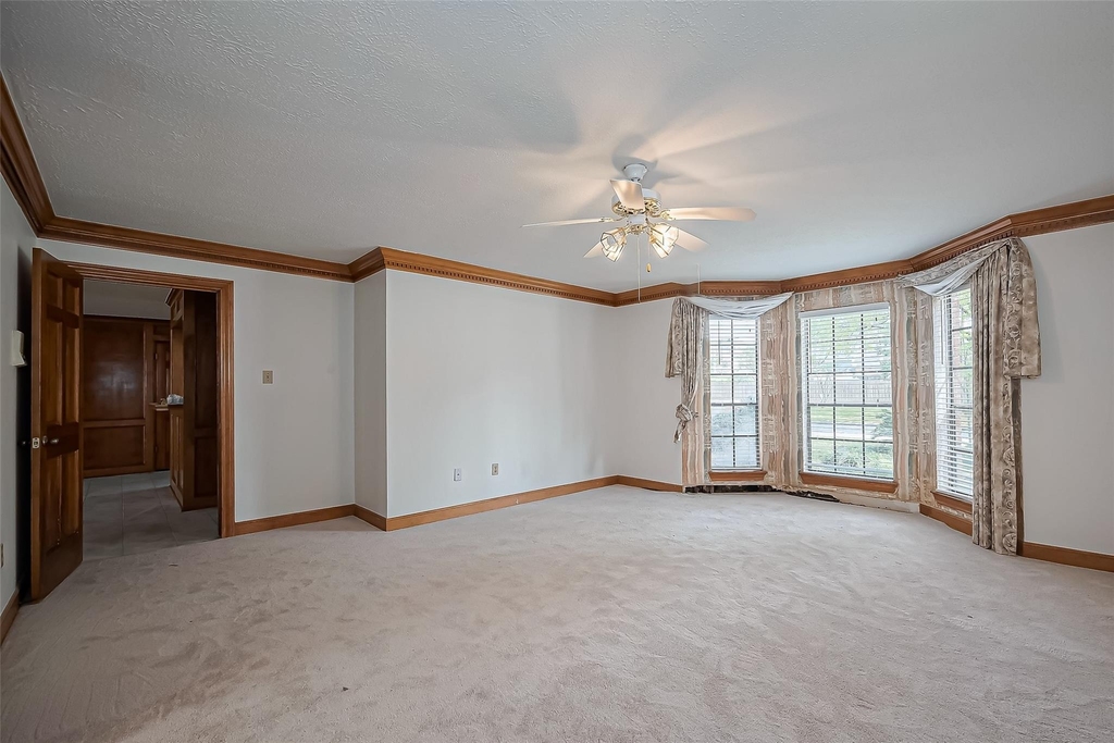 18307 Champion Forest Drive - Photo 36