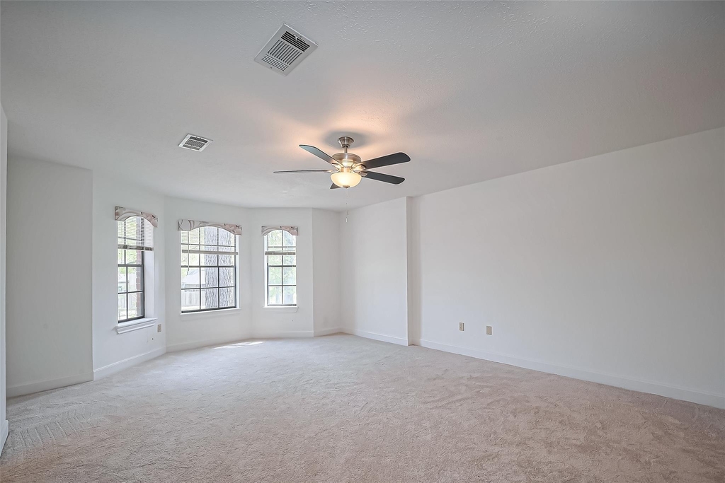 18307 Champion Forest Drive - Photo 16