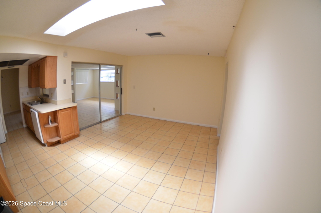 300 Darrow Avenue - Photo 14