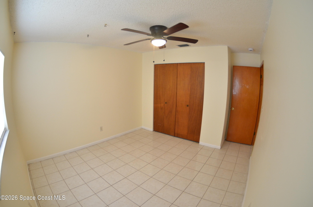 300 Darrow Avenue - Photo 19