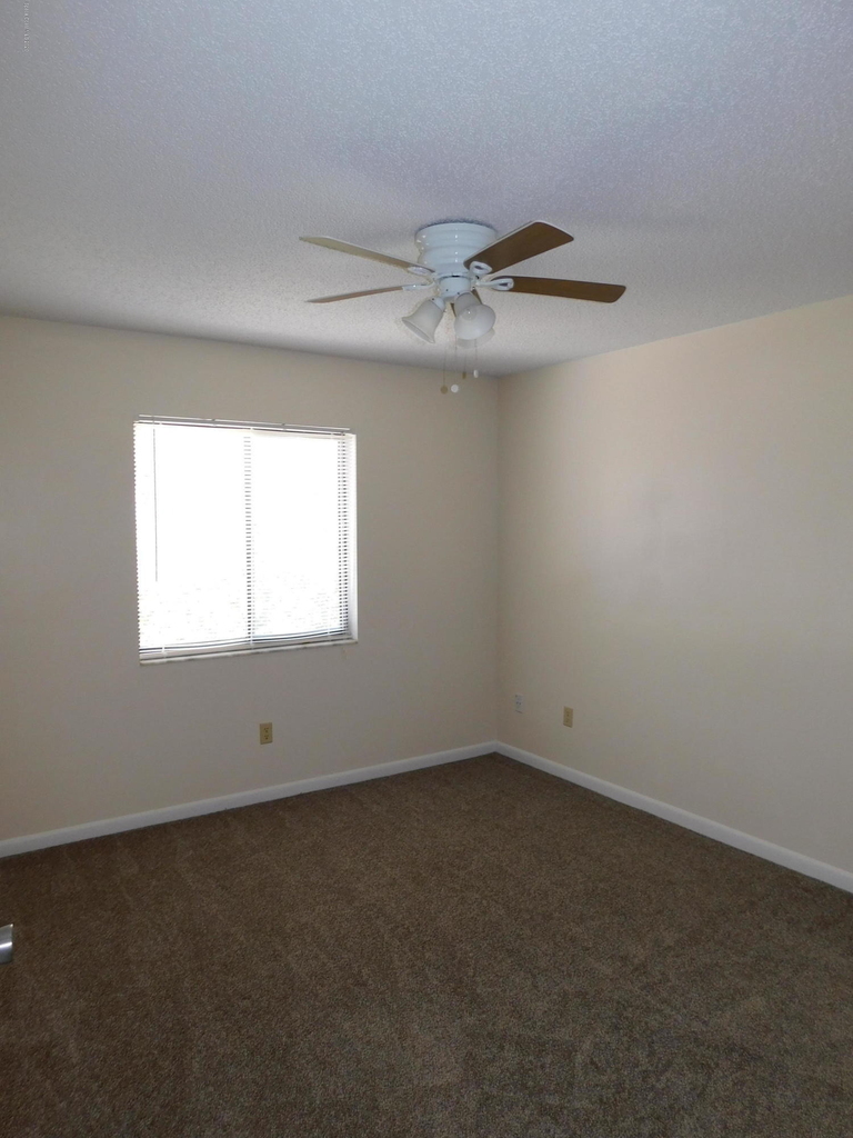 236 Chandler Street - Photo 14