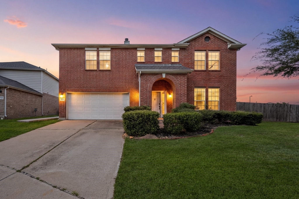6638 Autumn Sunset Lane - Photo 0