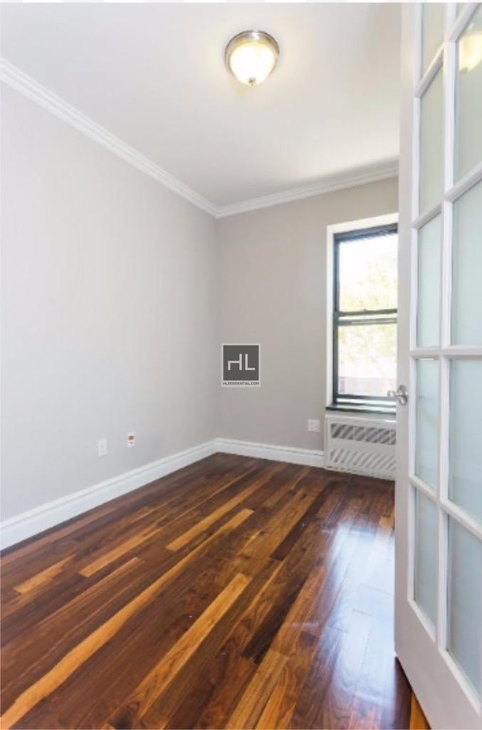 Lexington Avenue - Photo 3