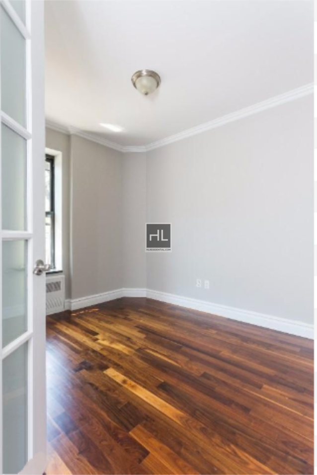 Lexington Avenue - Photo 4