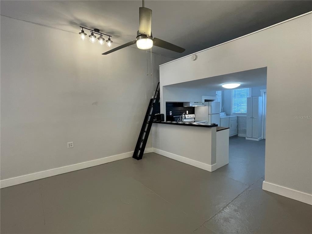 2305 W Texas Avenue - Photo 18