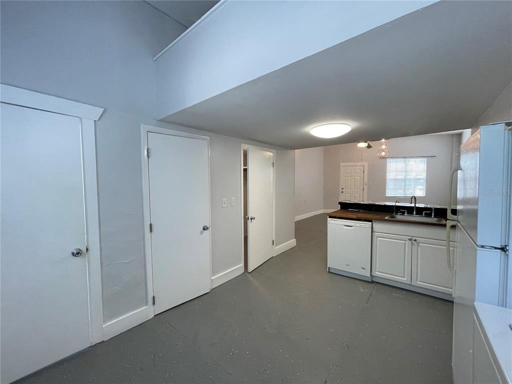 2305 W Texas Avenue - Photo 12