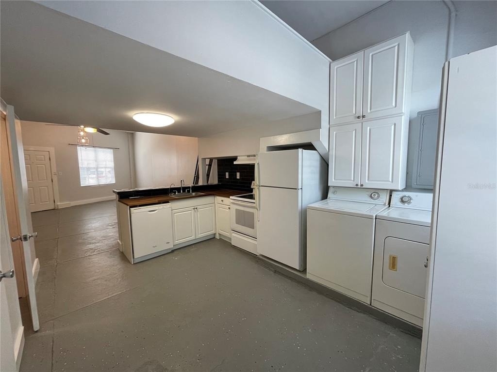 2305 W Texas Avenue - Photo 11