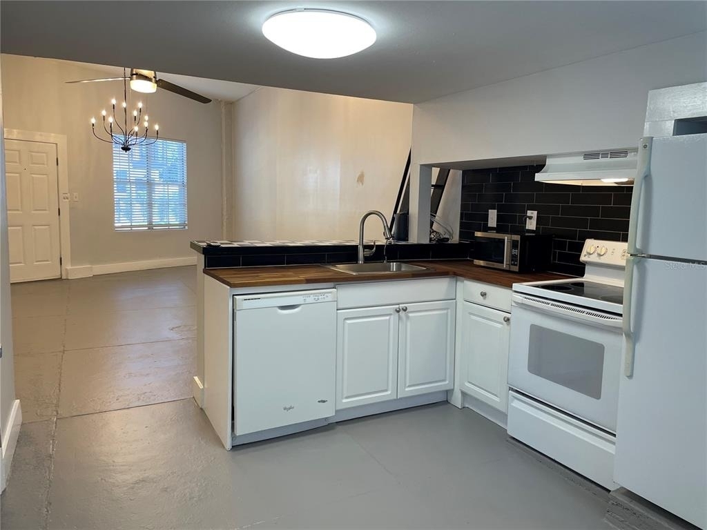 2305 W Texas Avenue - Photo 23