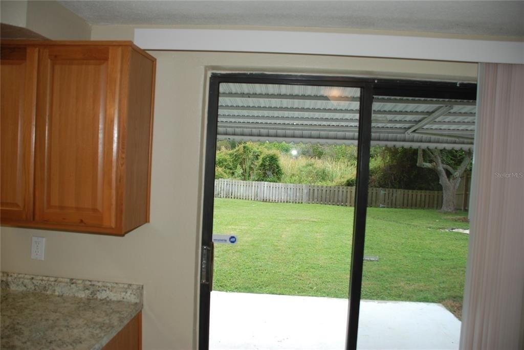 1624 Springdale Drive - Photo 13