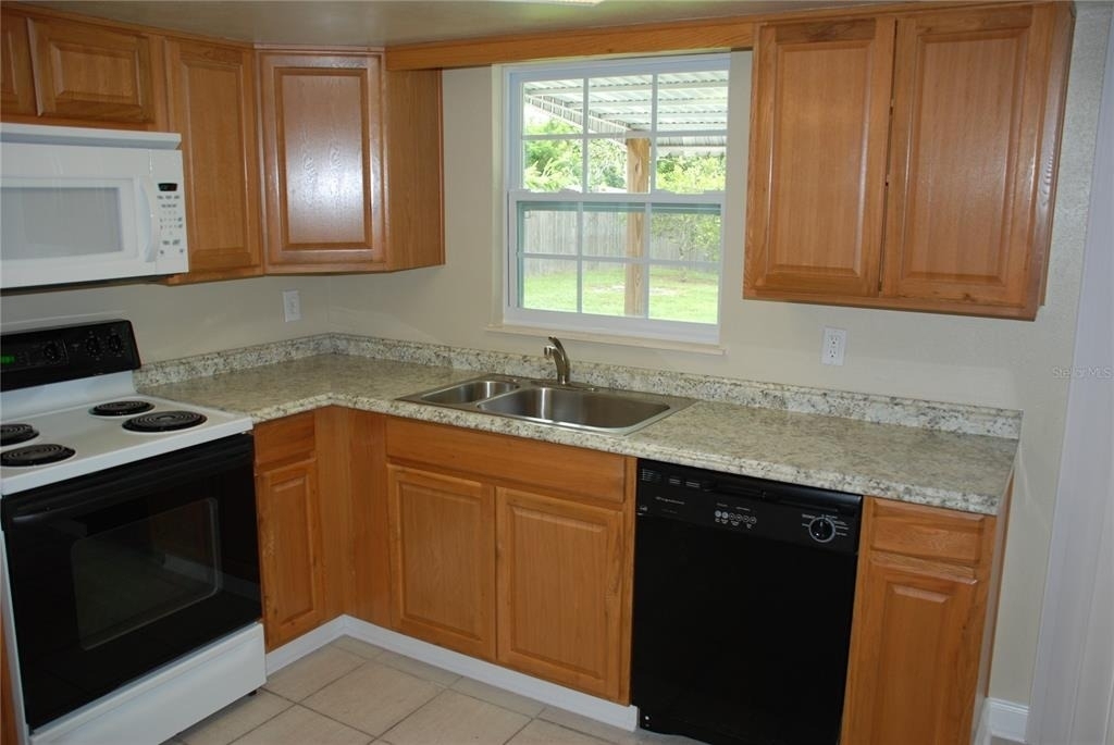 1624 Springdale Drive - Photo 12