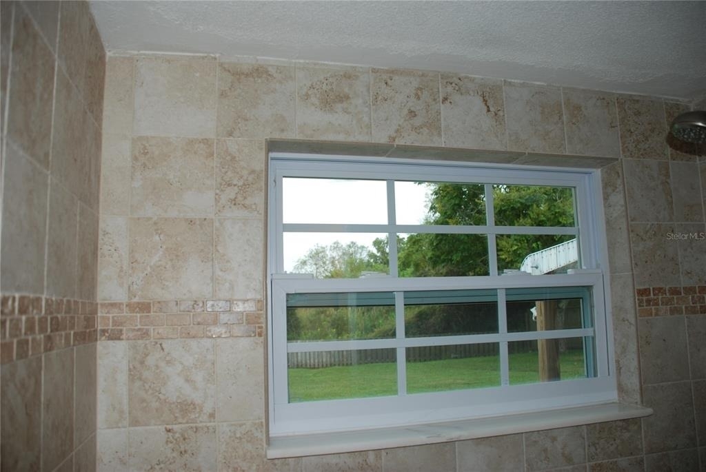 1624 Springdale Drive - Photo 16