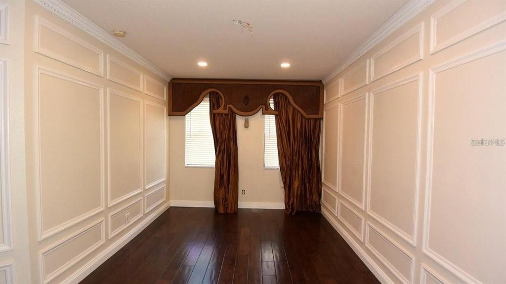 30043 Mossbank Drive - Photo 8