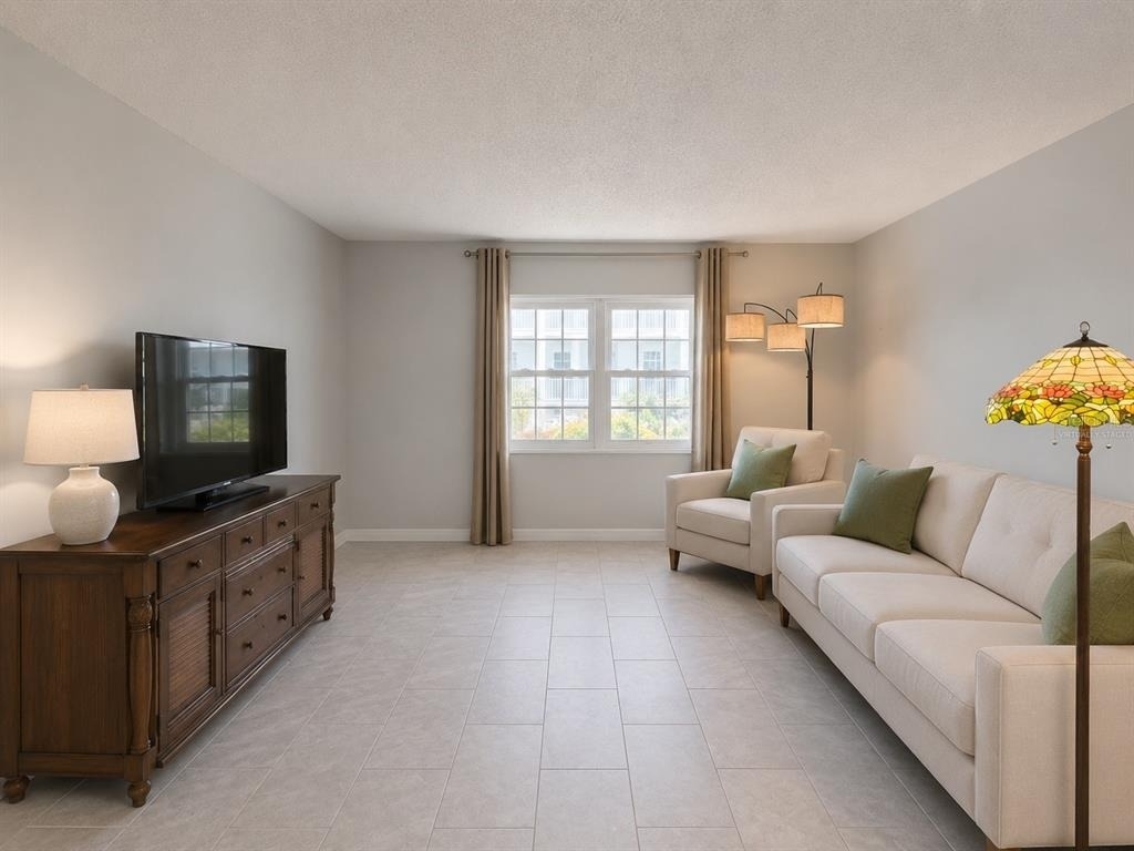 1706 Belleair Forest Drive - Photo 0