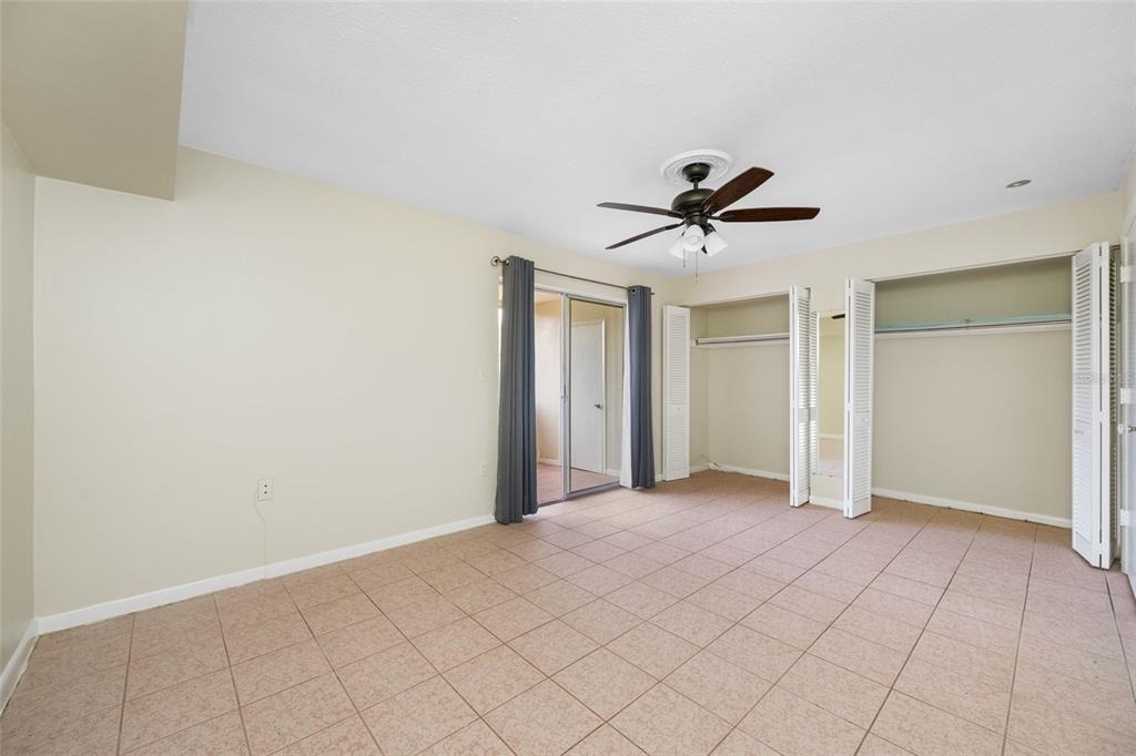1001 77th Avenue N - Photo 8