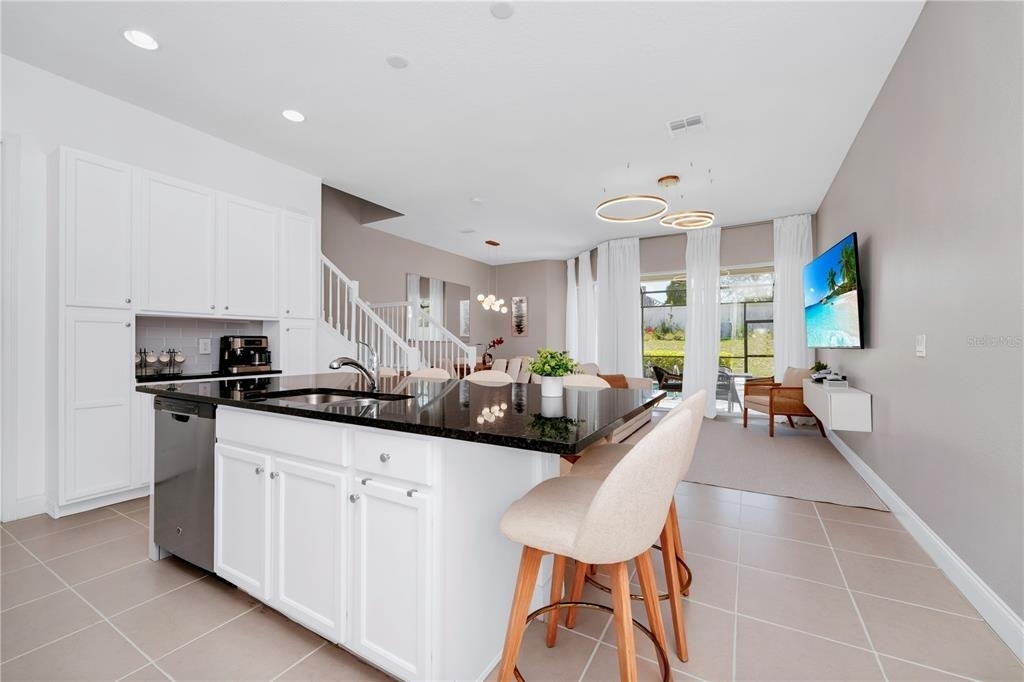 302 Captiva Drive - Photo 1