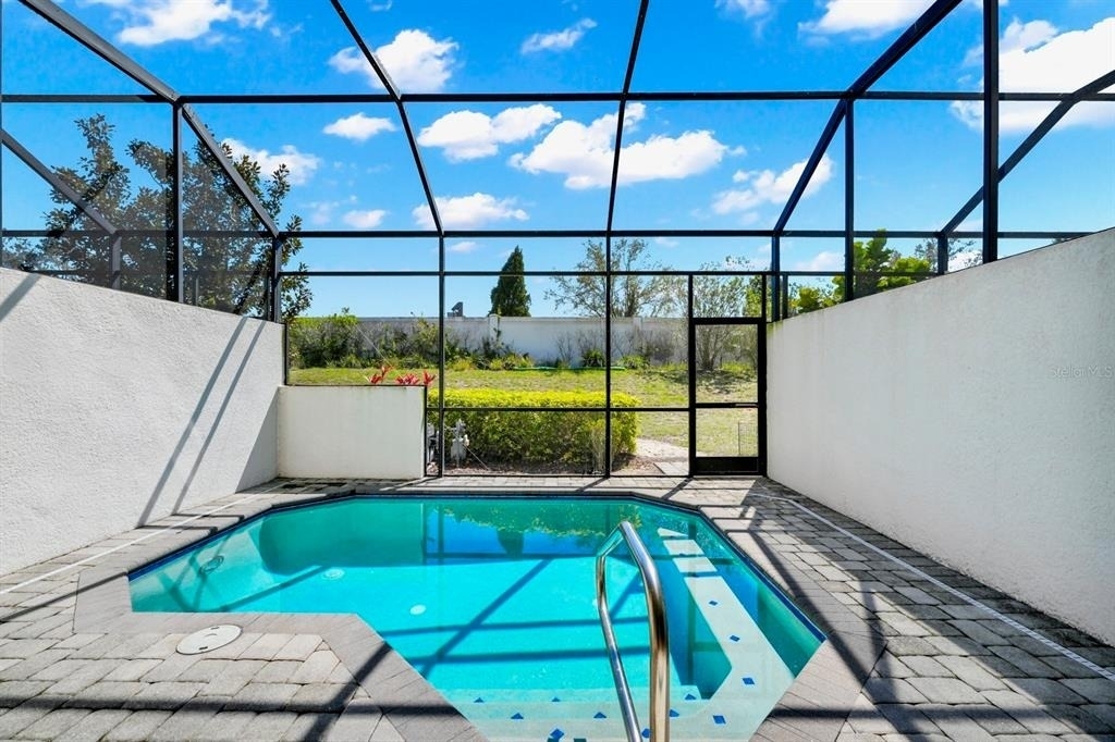 302 Captiva Drive - Photo 37