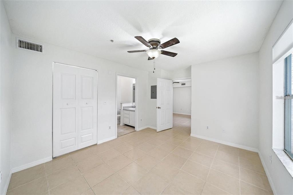 823 Camargo Way - Photo 9