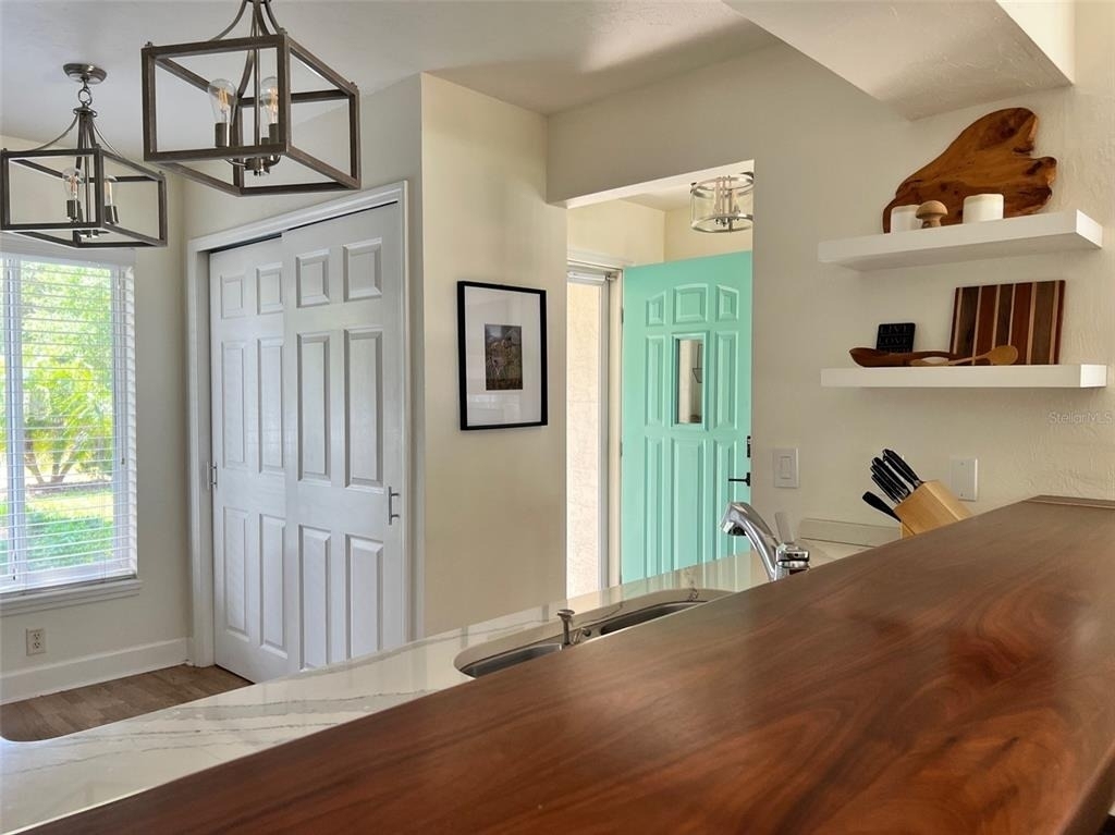 12595 Se Sunset Harbor Road - Photo 17
