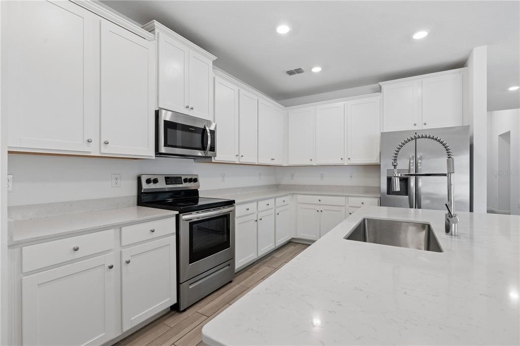5637 Sw 93rd Street - Photo 11