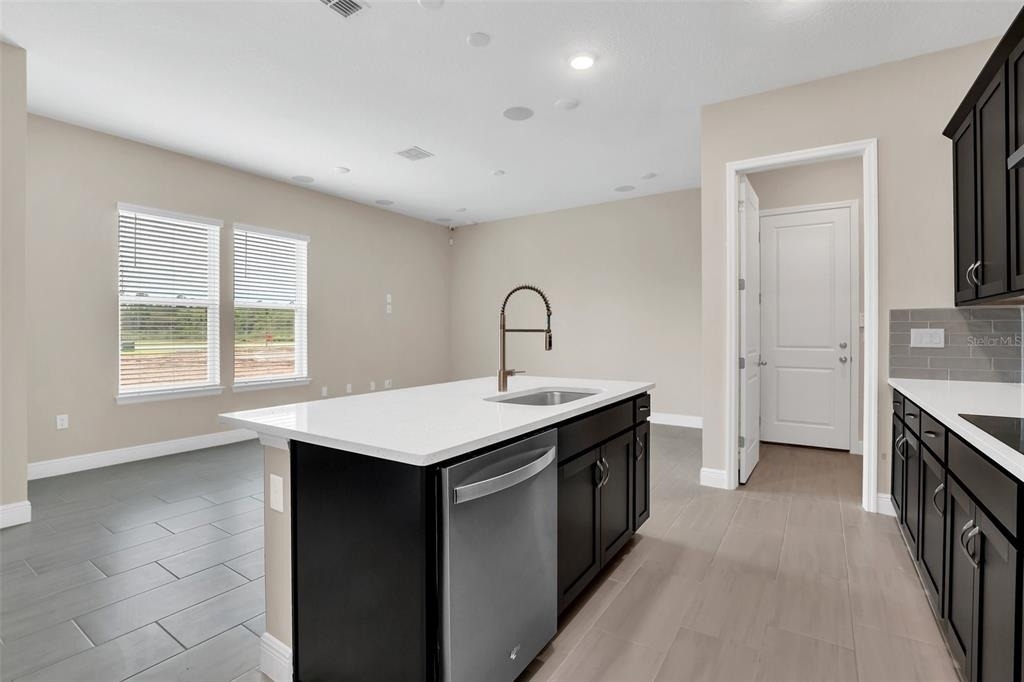 2953 Voyager Avenue - Photo 16