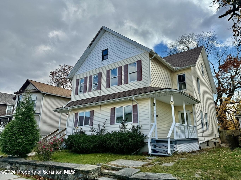 330 N Sumner Avenue - Photo 0