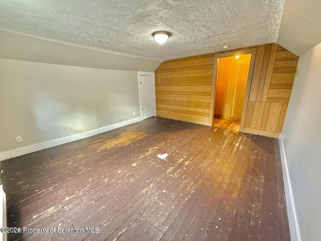 330 N Sumner Avenue - Photo 13