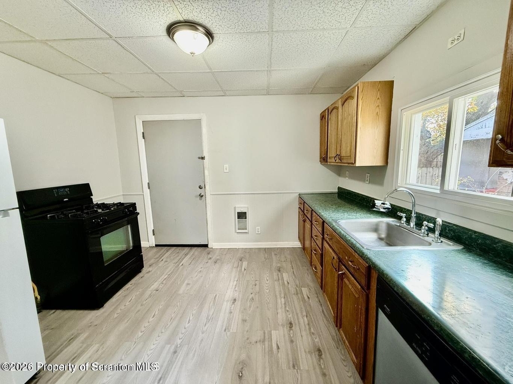 330 N Sumner Avenue - Photo 1