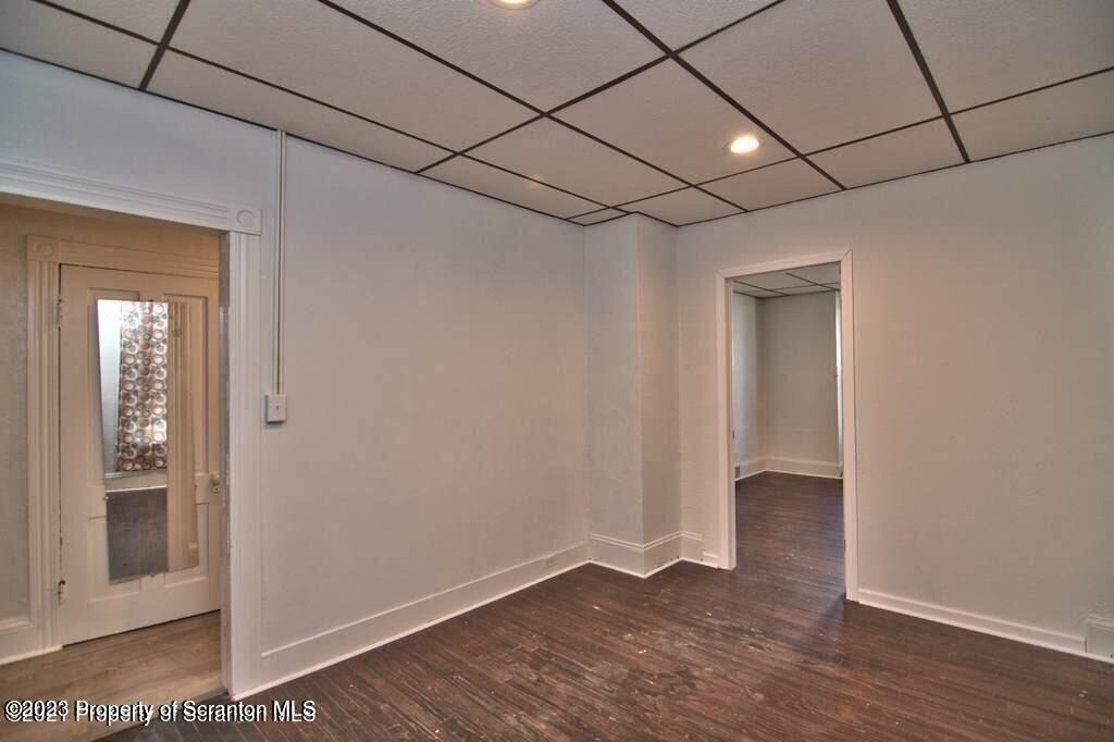1418 Capouse (bottom Floor) Avenue - Photo 9