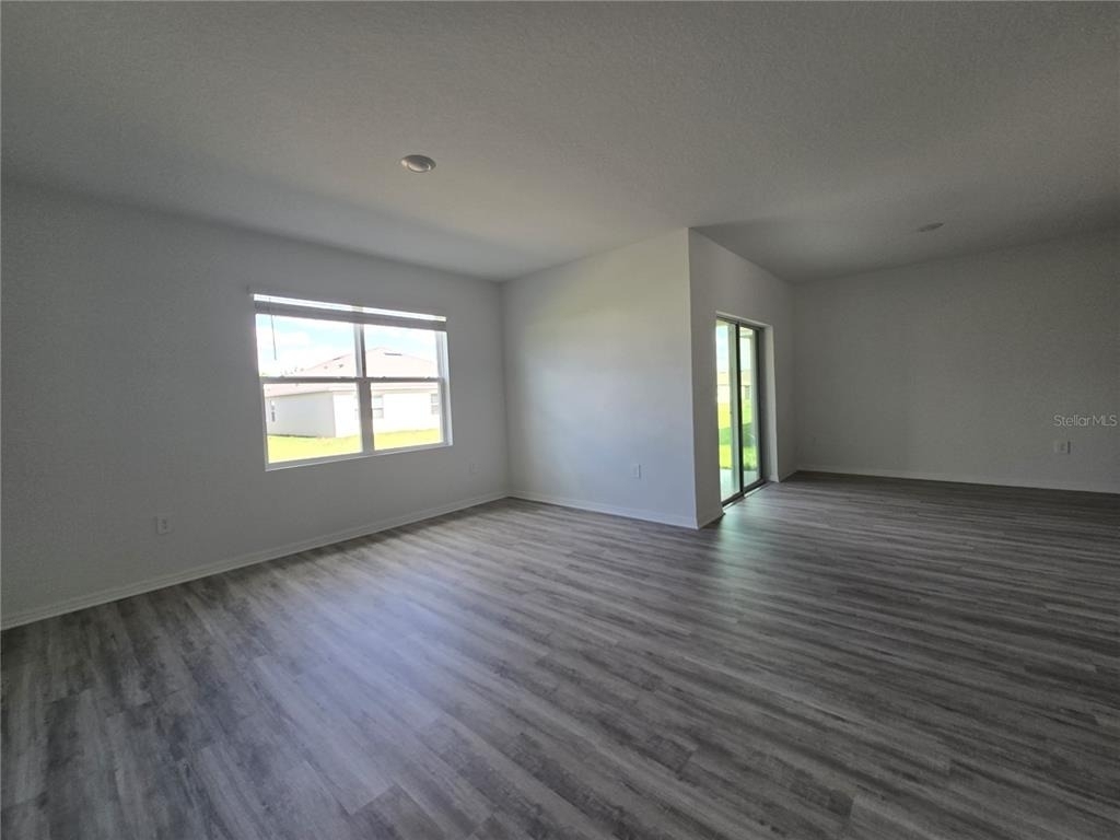 231 Taylor Groves Street - Photo 8