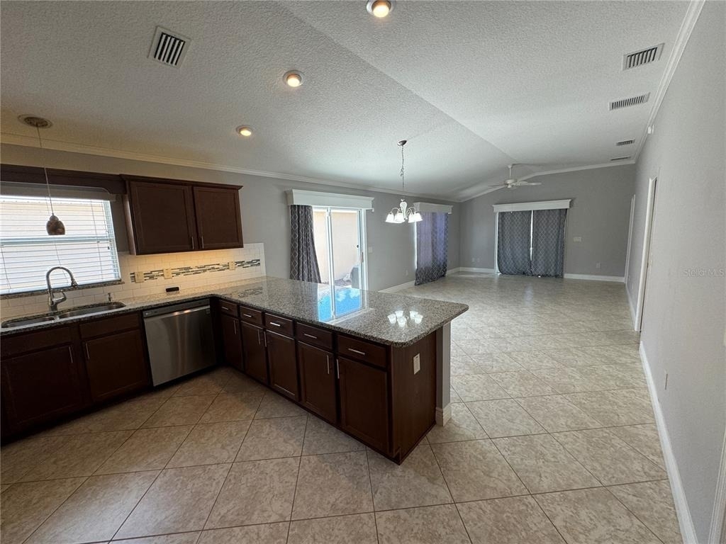 2272 Vassar Lane - Photo 4