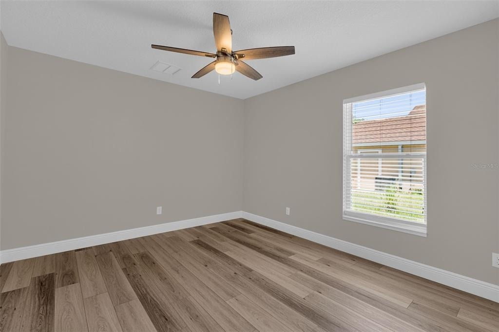 706 Stanley Avenue - Photo 18