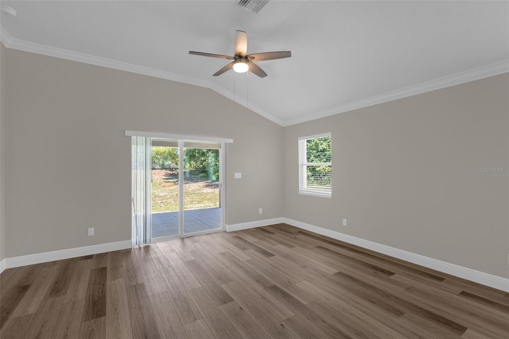706 Stanley Avenue - Photo 9