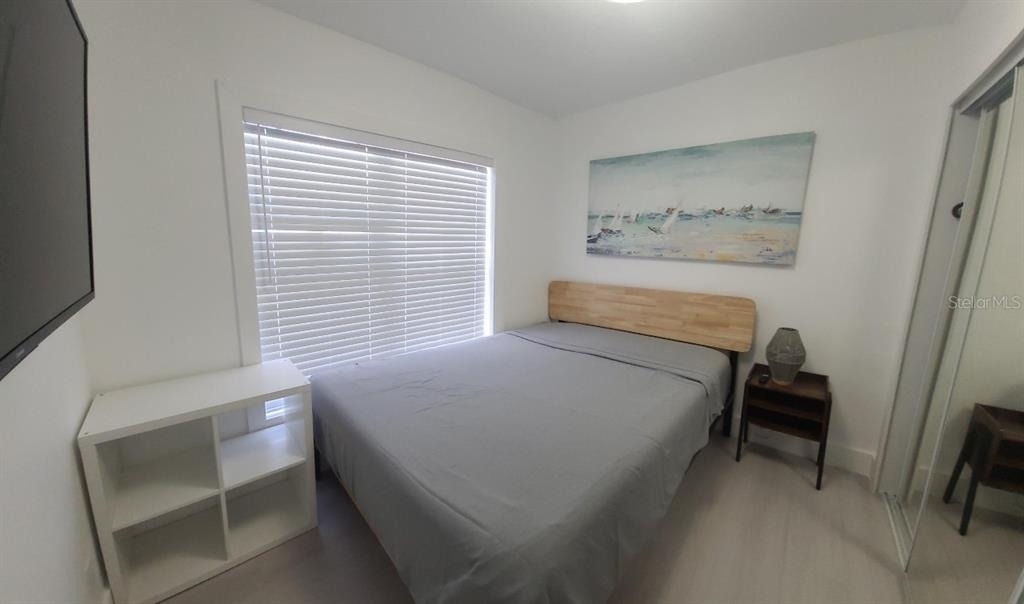 2519 W Walnut - Photo 2