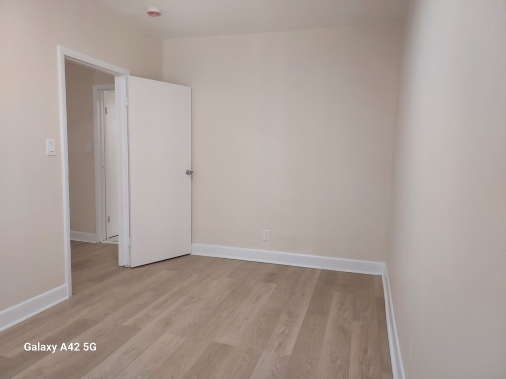East Flatbush  - Photo 3