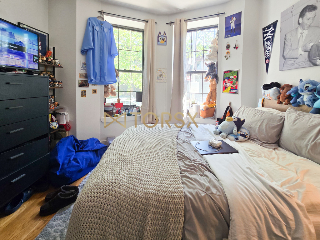 277 Halsey Street - Photo 7