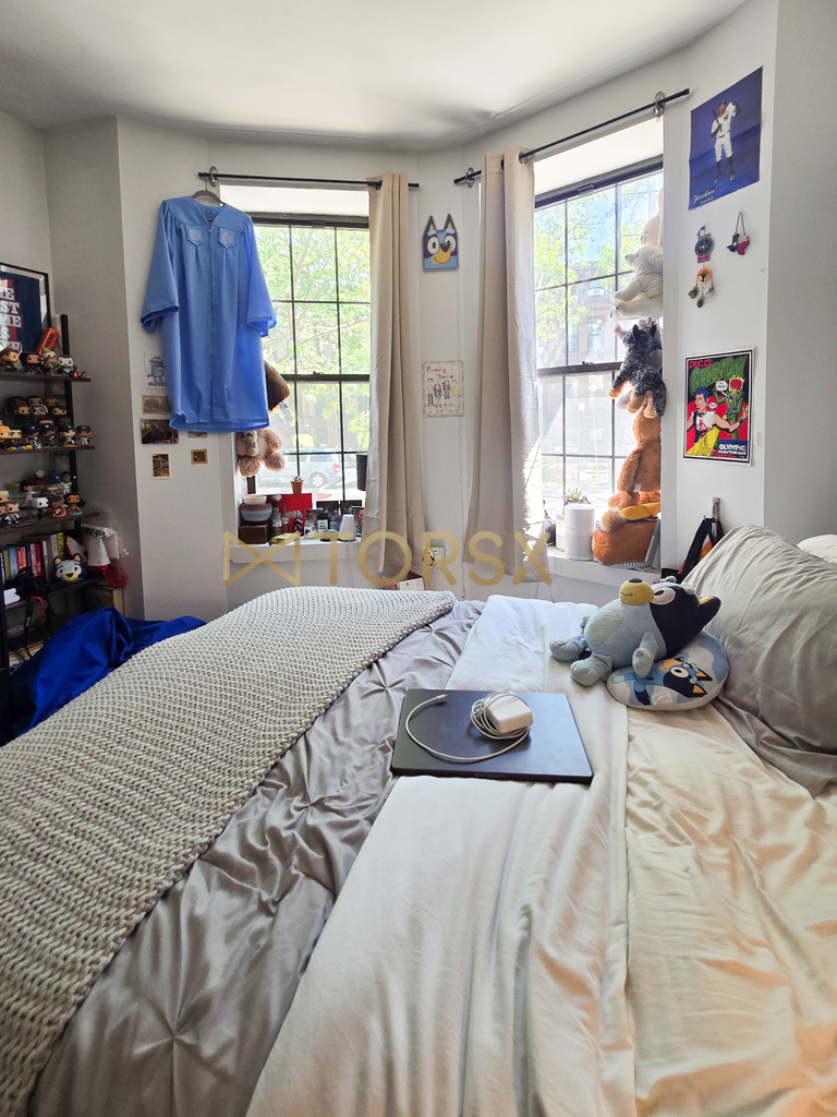 277 Halsey Street - Photo 9