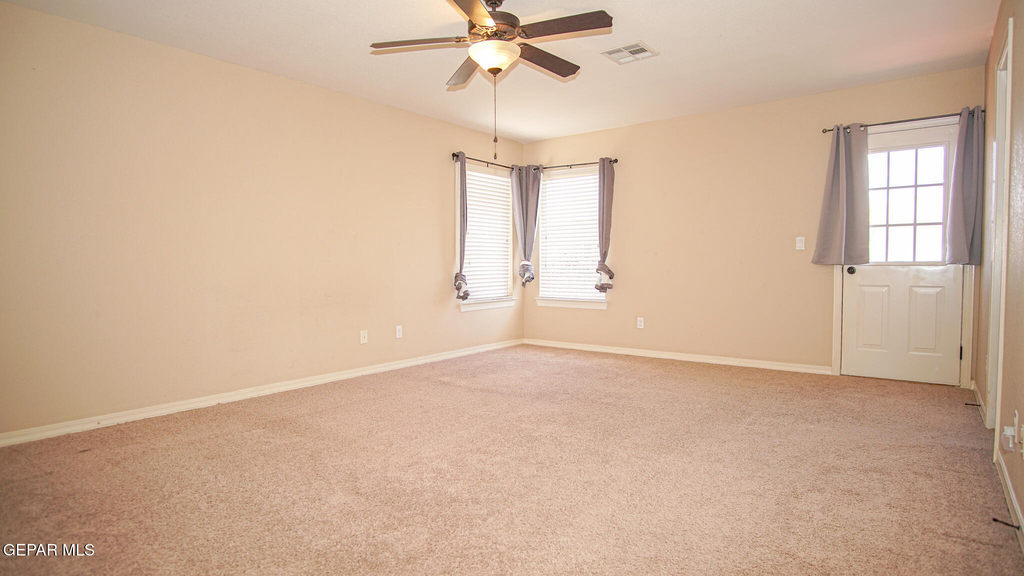 14613 Sunny Land Avenue - Photo 17