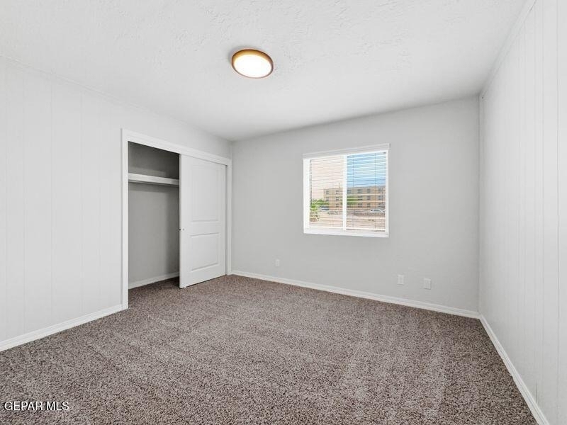 565 Gallagher Street - Photo 32