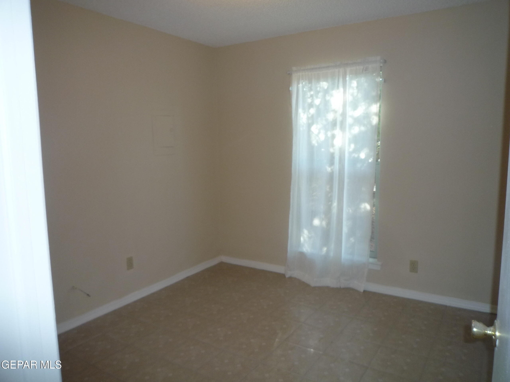 10708 Levelland Place - Photo 7