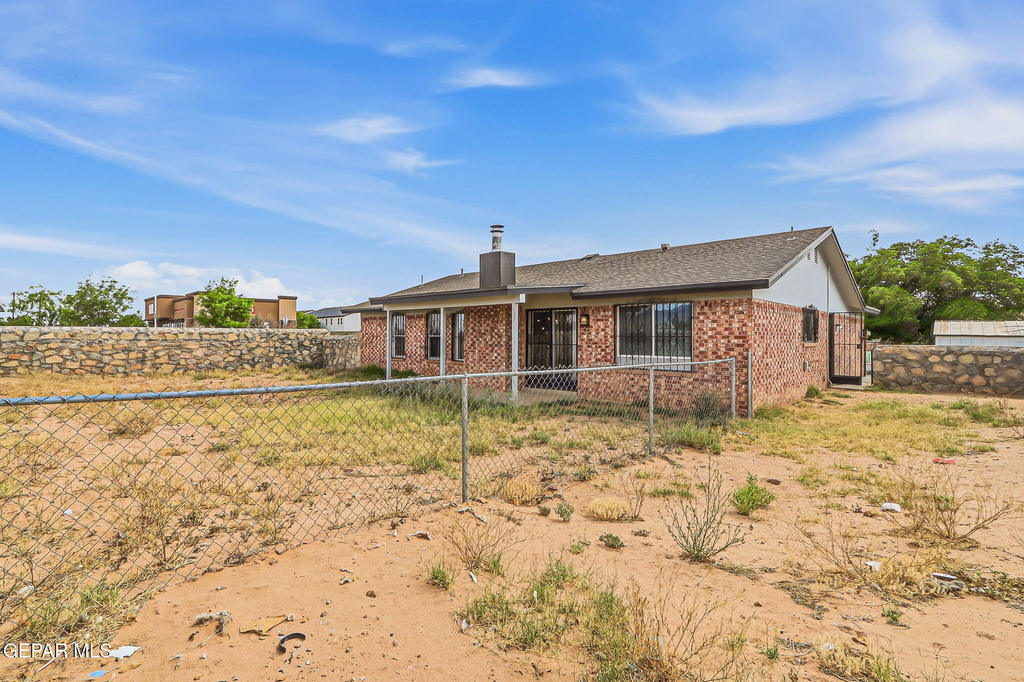 10837 Gemstone Street - Photo 34