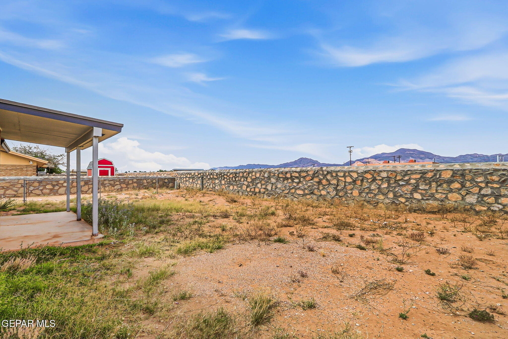 10837 Gemstone Street - Photo 36