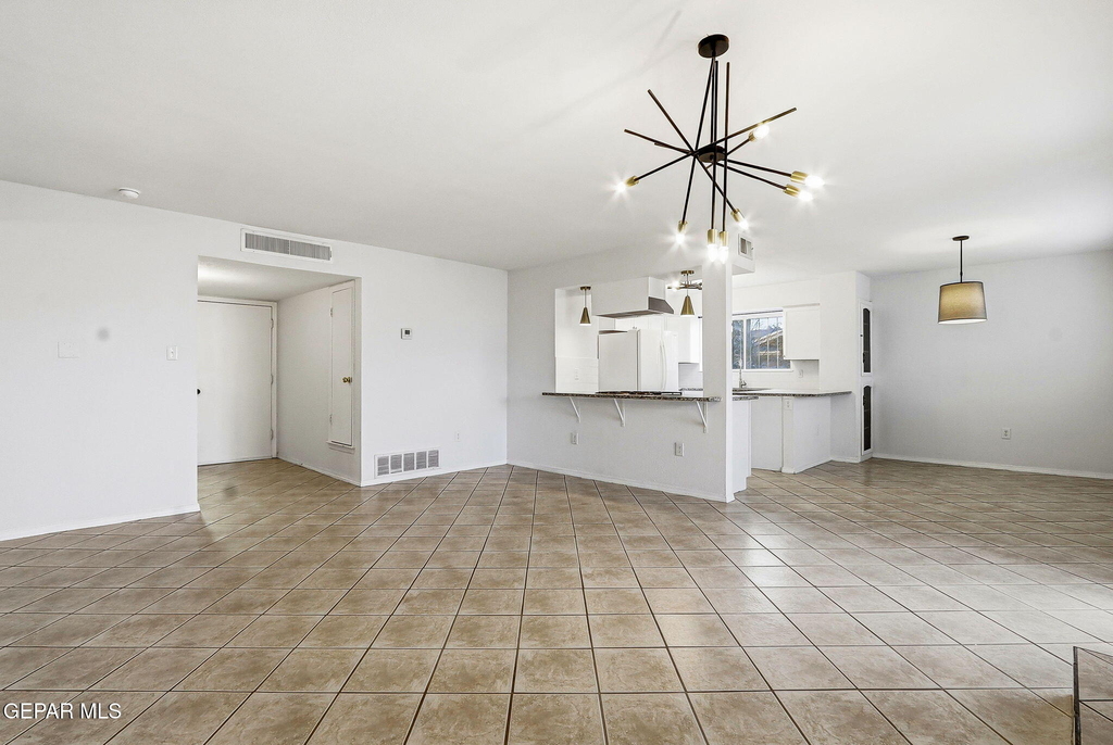 10837 Gemstone Street - Photo 8