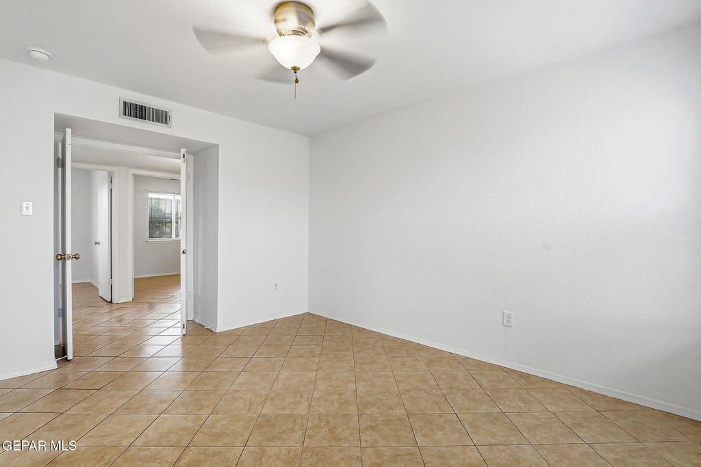 10837 Gemstone Street - Photo 24