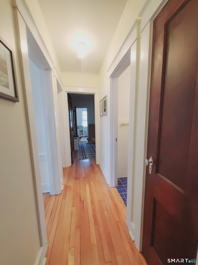100 Colonial Road - Photo 4