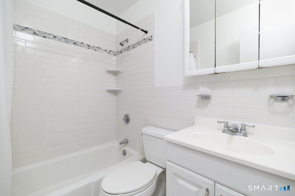 398 Courtland Avenue - Photo 10