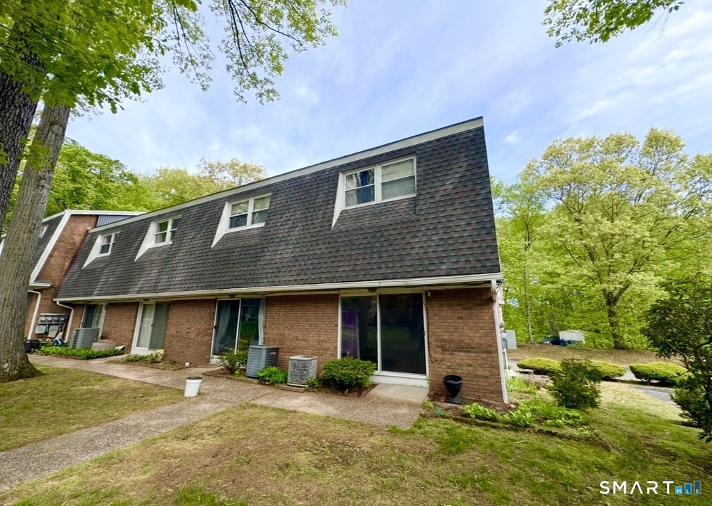 313 Dunfey Lane - Photo 1