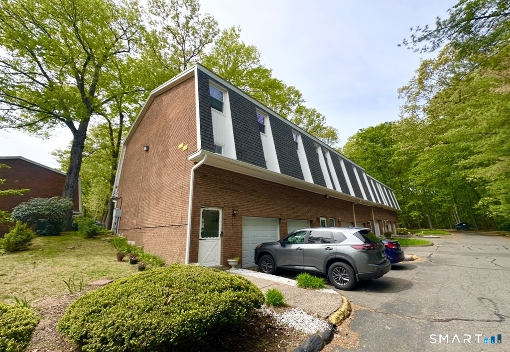 313 Dunfey Lane - Photo 0