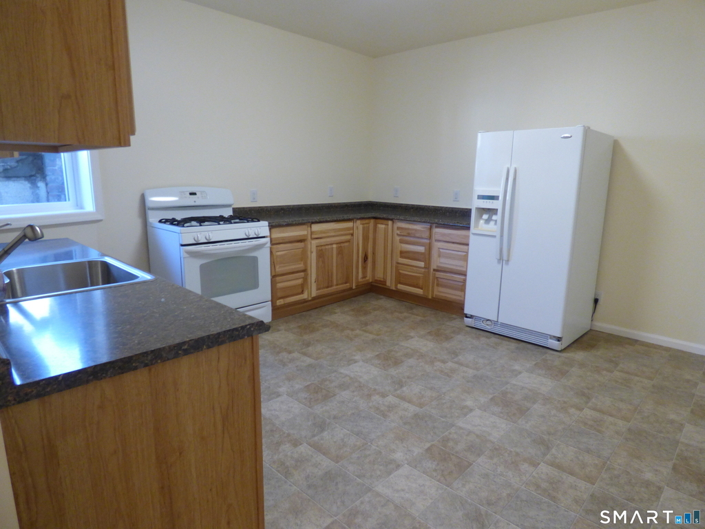 375 Greenwich Avenue - Photo 1